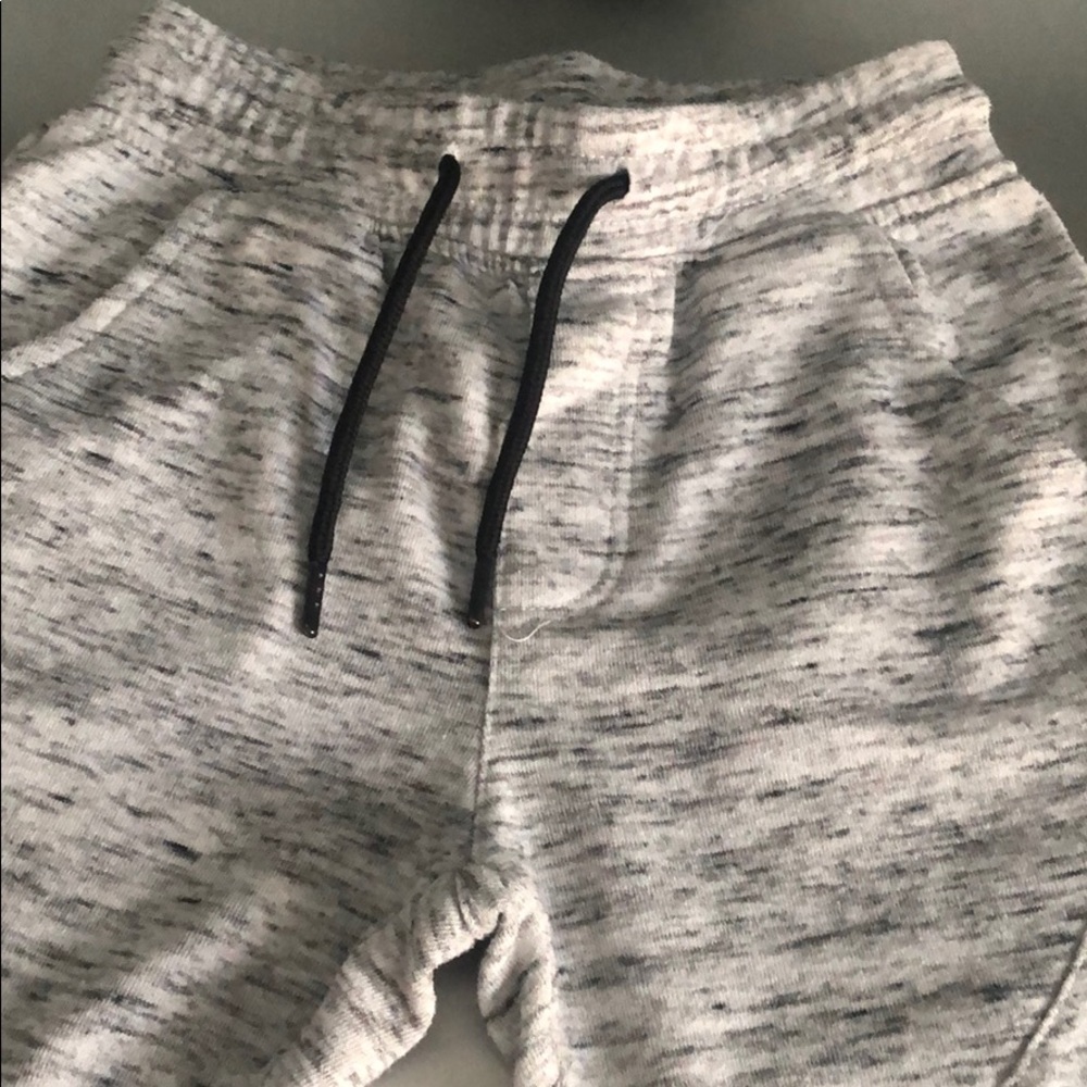 Gray comfy shorts